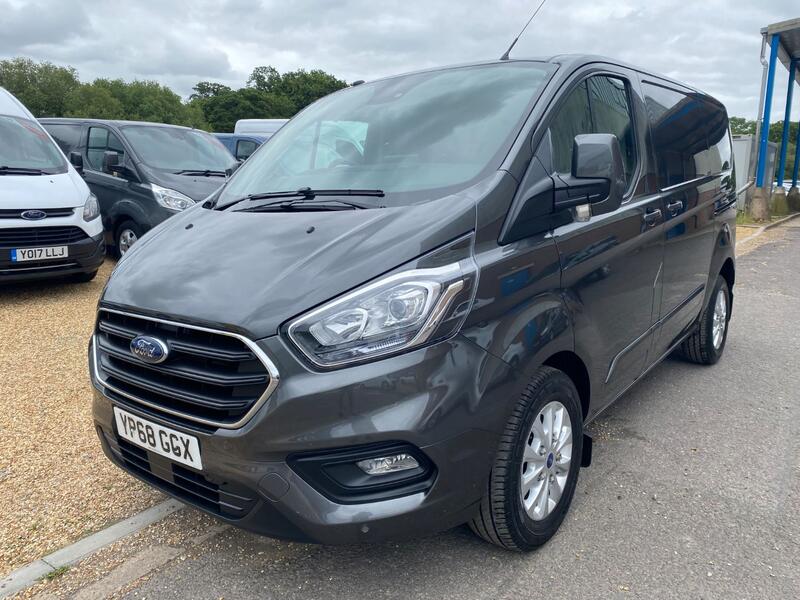 FORD TRANSIT CUSTOM 280 LIMITED 2.0 130 AUTO 2018