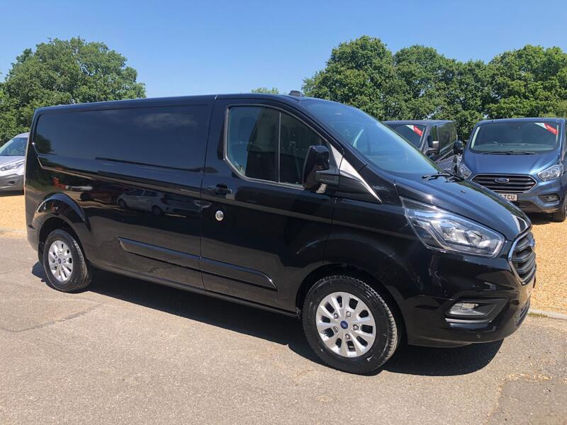 FORD TRANSIT CUSTOM 300 Limited 2.0 130 AUTO 2019