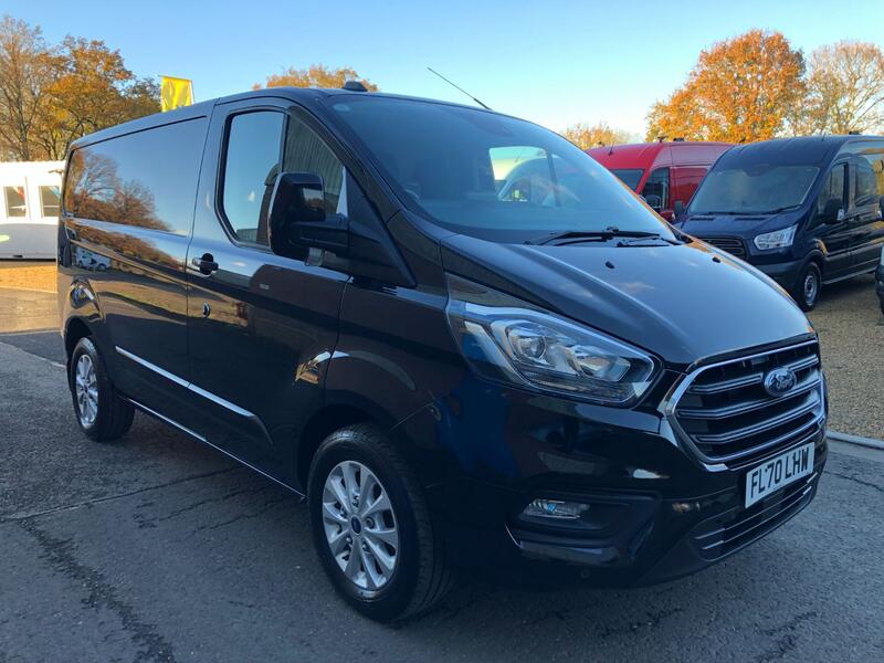 FORD TRANSIT CUSTOM 320 LIMITED 2.0 170 AUTO 2020