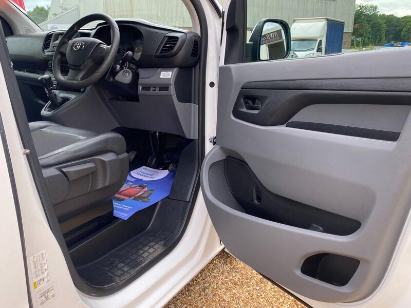 TOYOTA PROACE 1.6 115 COMFORT 2018