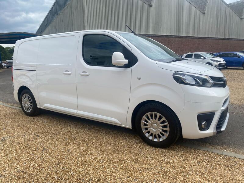 TOYOTA PROACE 1.6 115 COMFORT 2018